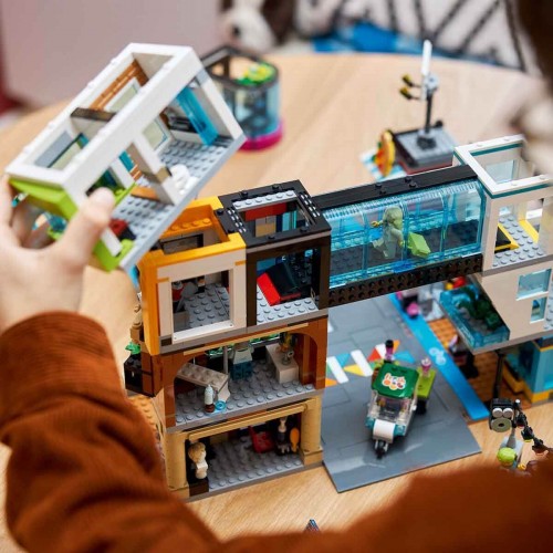 LEGO City Şehir Merkezi 60380